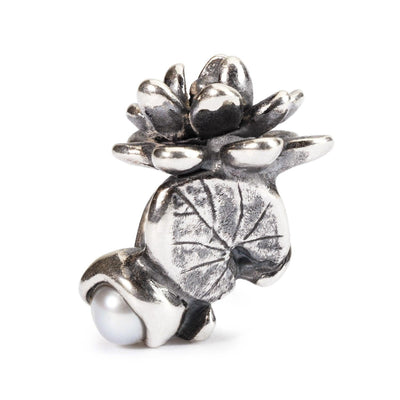 Júliusi Tavirózsák Bead - Trollbeads Ékszerek Magyarország